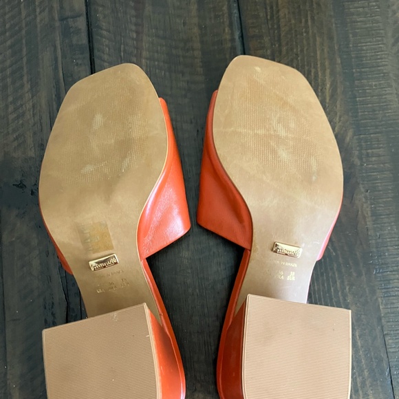 L'Intervalle sandals - Picture 6 of 7